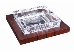 Пепельница сигарная Lubinski на 4 сигары, Красное дерево E646