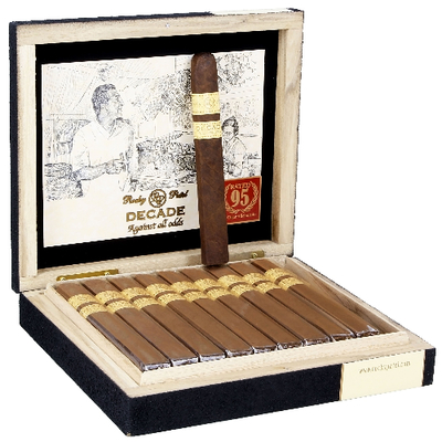Сигары Rocky Patel Decade Toro