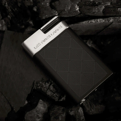 Зажигалка Les Fines Lames LE FEU SVELT - Black Leaves, LF4503001